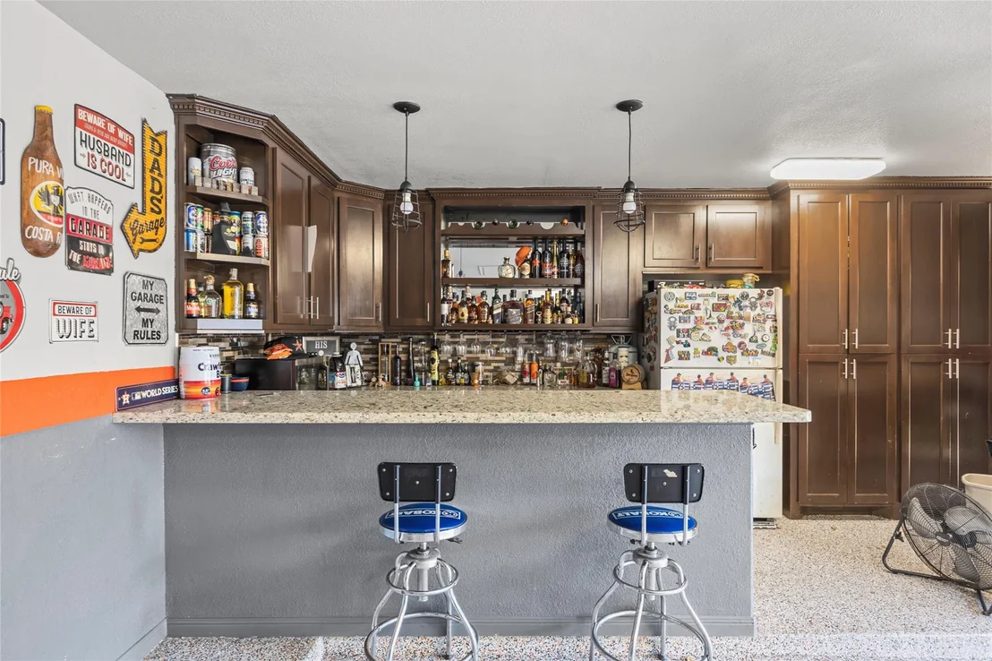 Photo of 6822 Kemper Drive