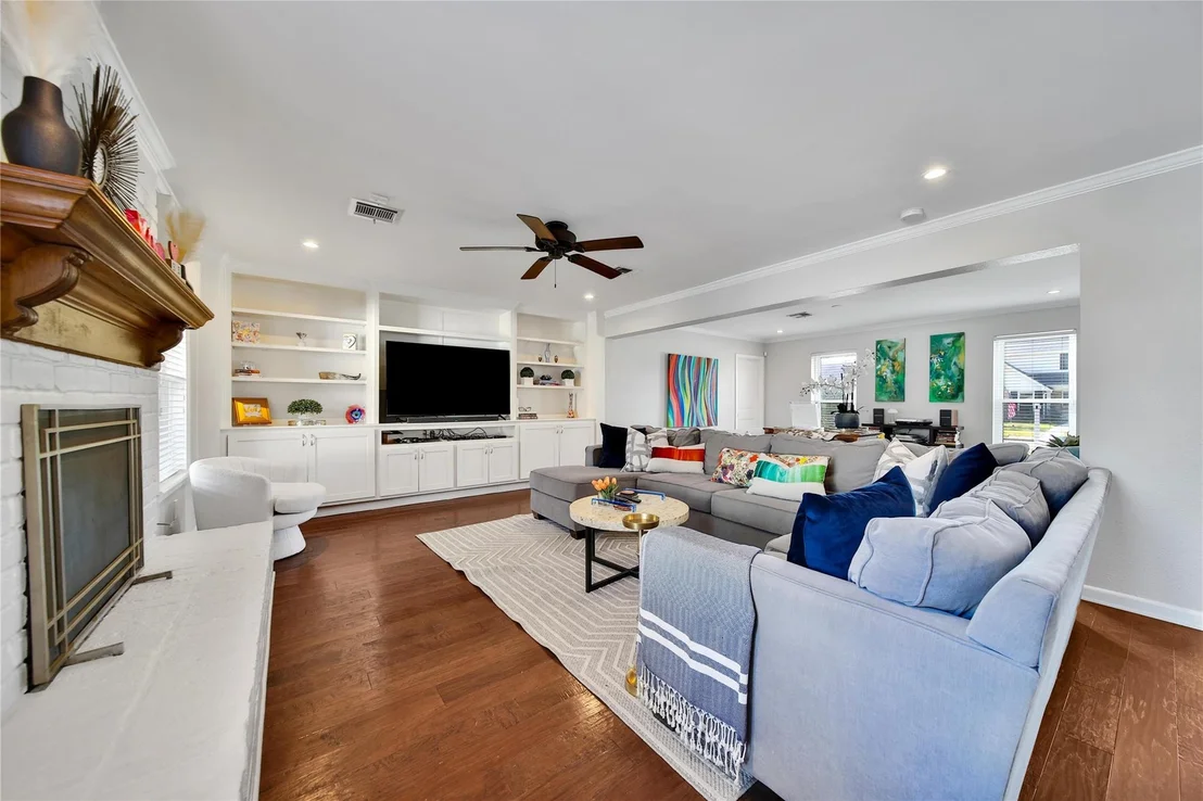 Photo of 1018 Candlelight Lane