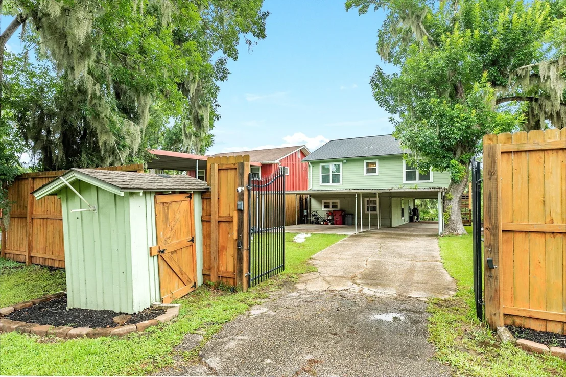Photo of 6840 County Road 659