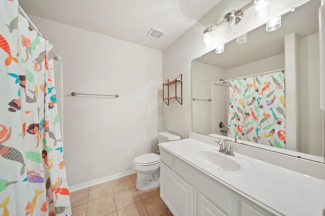 Photo of 6015 Biltmore Court