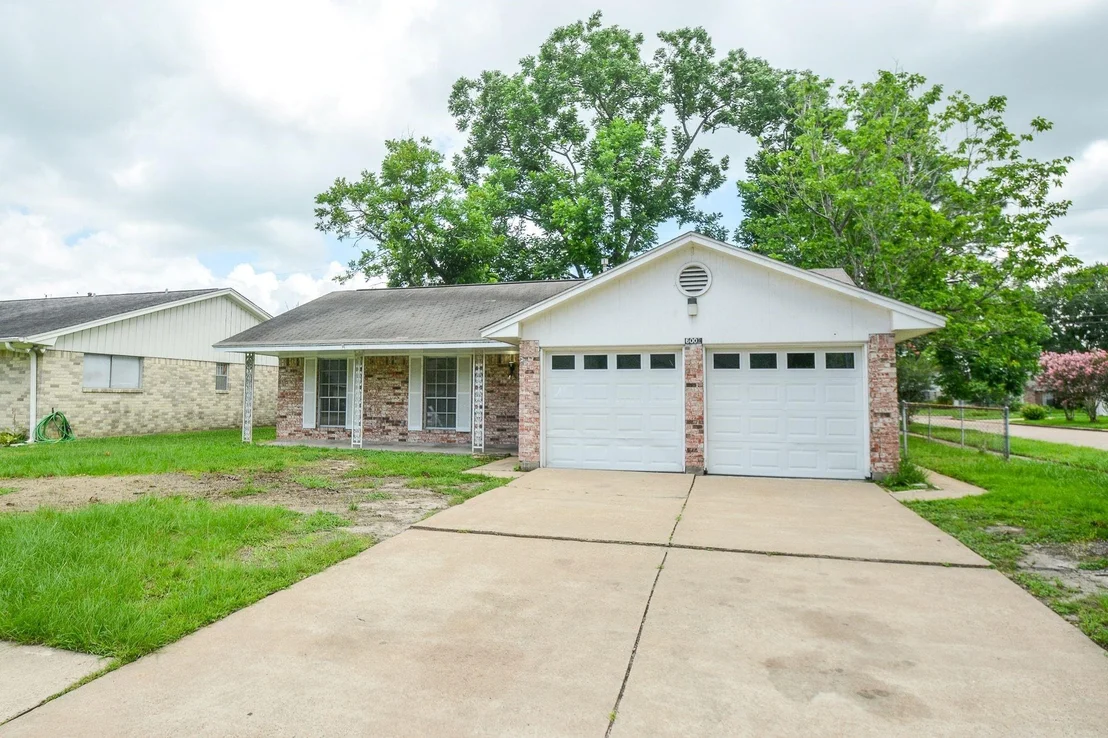 Photo of 6002 Verdome Lane