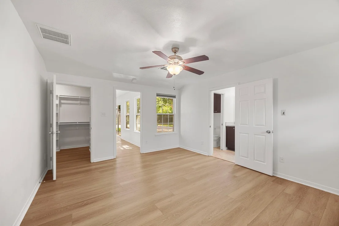 Photo of 9111 Timberside Drive