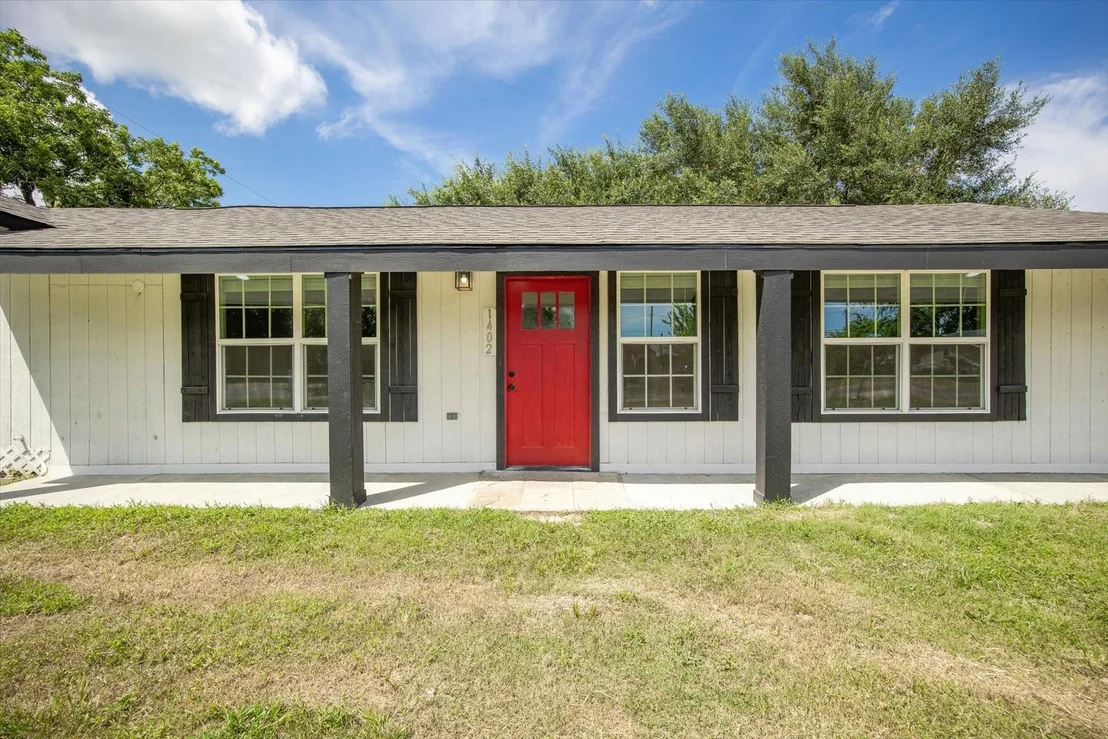 Photo of 500 Shirley Street