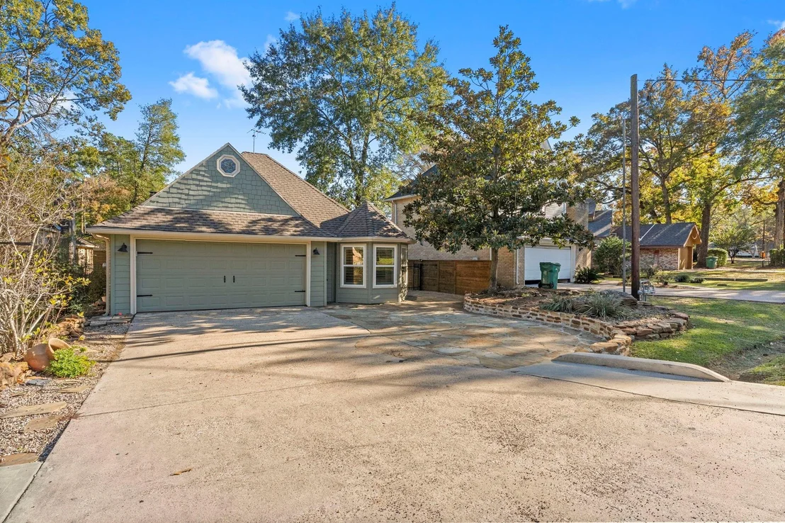 Photo of 22 Shady Oak Lane