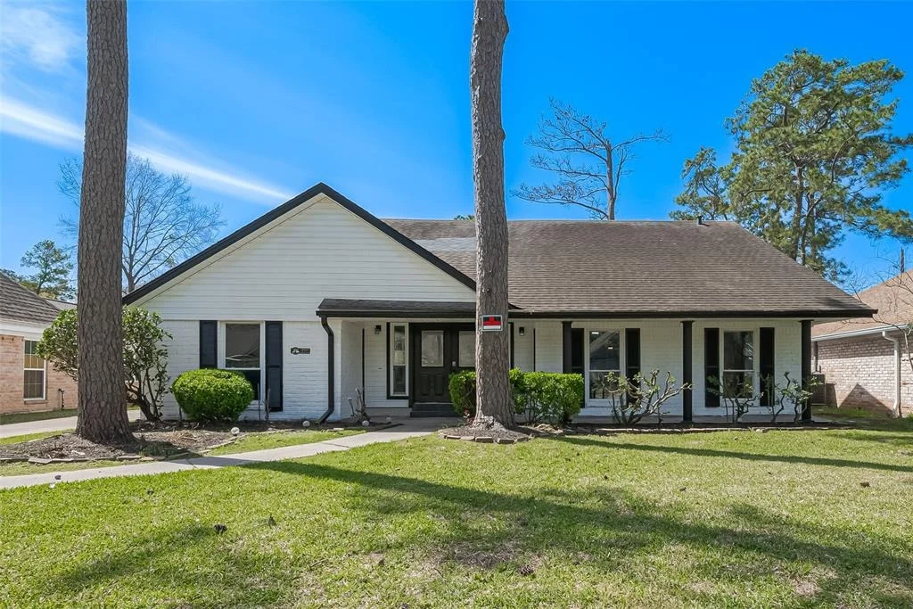 Photo of 25527 Fairbrook Lane