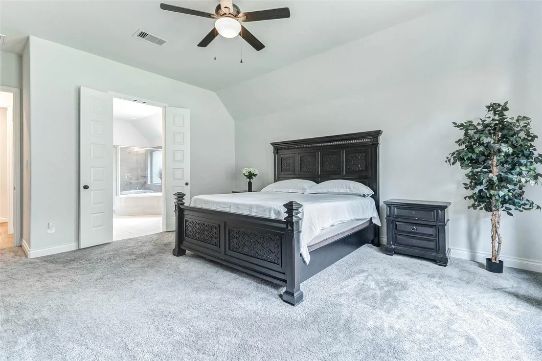 Photo of 1618 Hackberry Heights Drive