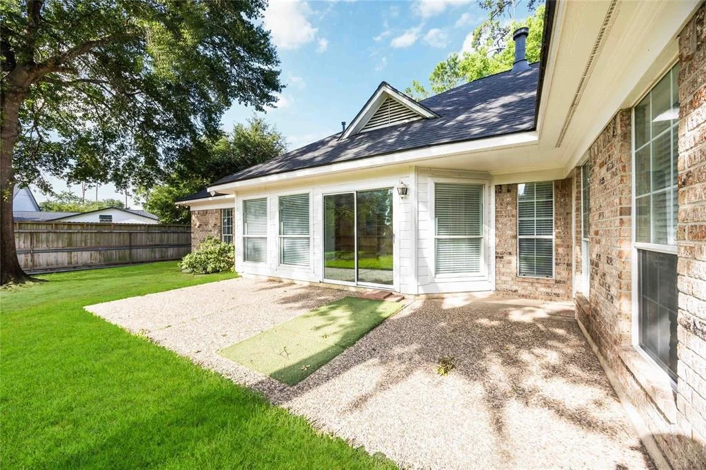 Photo of 24526 Haigshire Drive