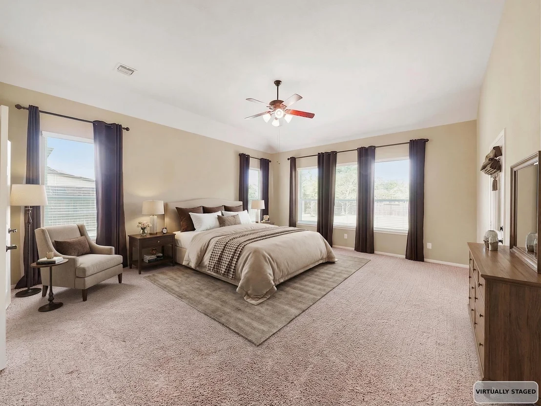 Photo of 22635 Pineleigh Court