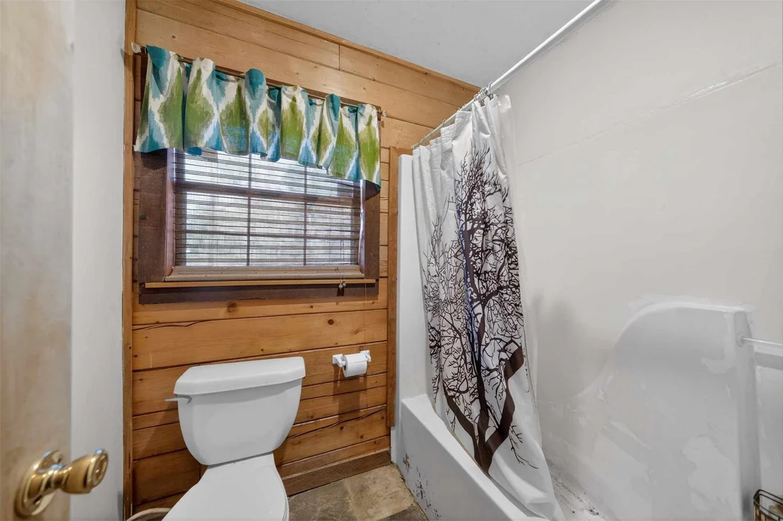 Photo of 18737 Saddleback Lane