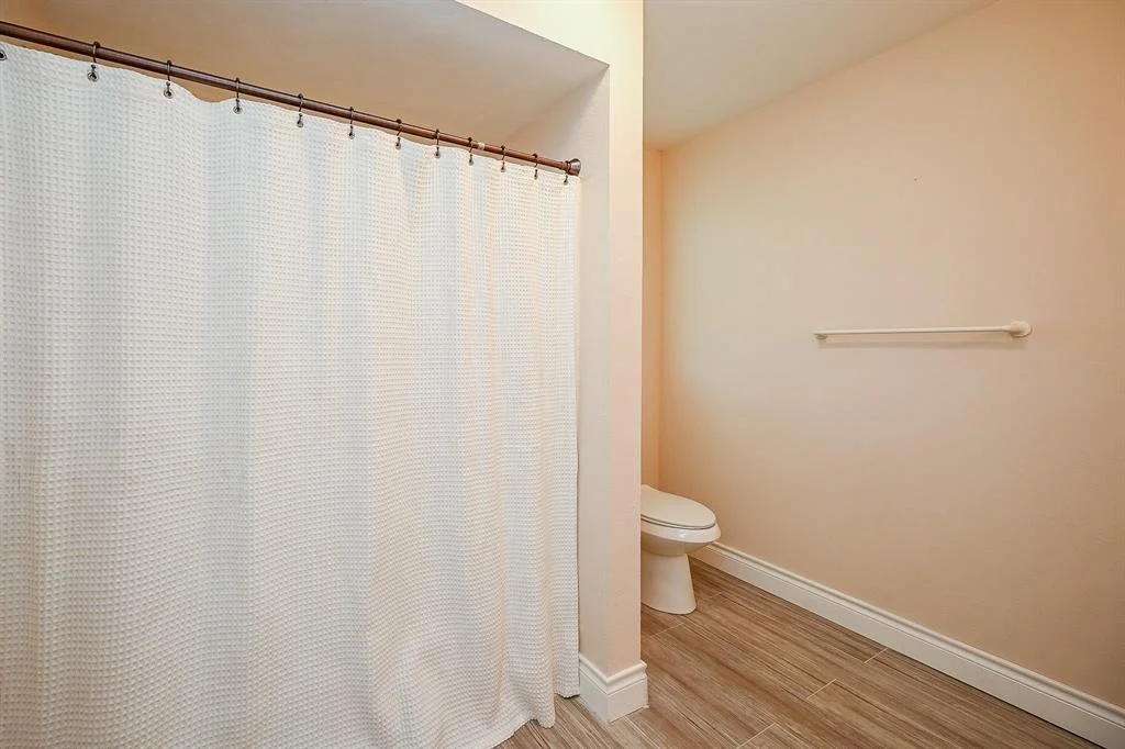 Photo of 5403 Rose Lane