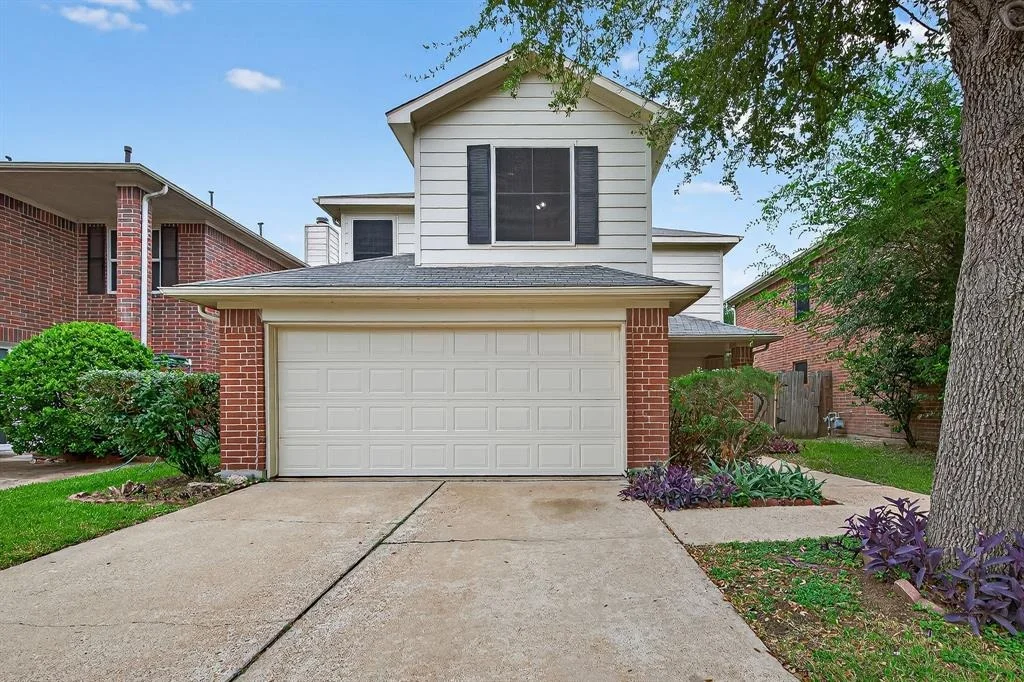 Photo of 8206 Golf Green Circle
