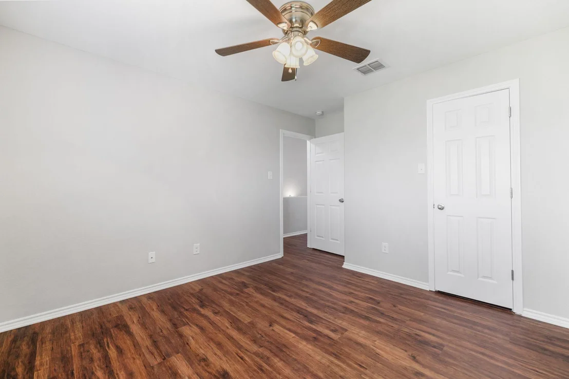 Photo of 3103 Thunder Gulch