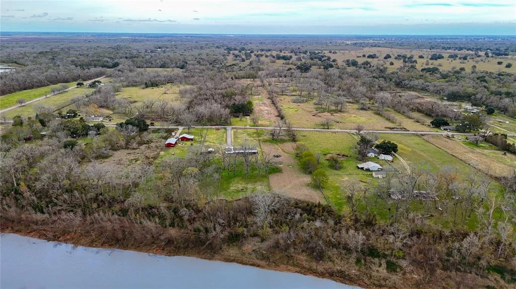 Photo of 6228 County Road 42