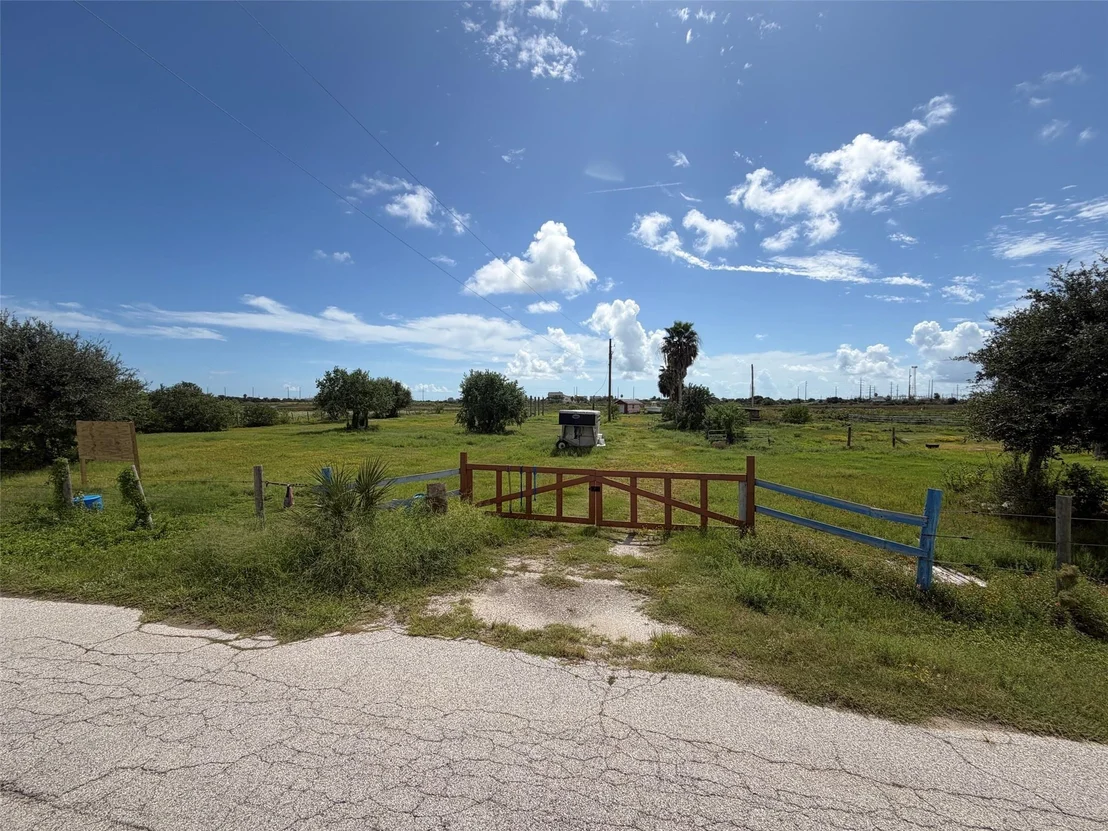 Photo of 12123 Ostermeyer Road