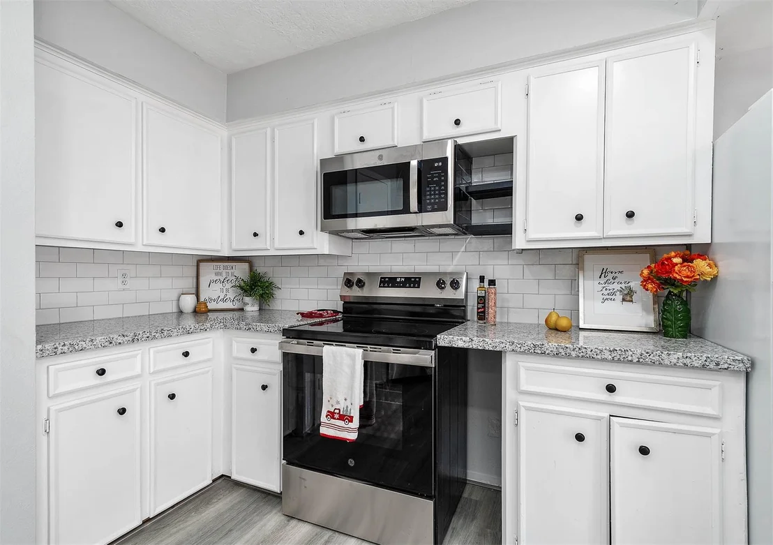 Photo of 13502 Ravensway Drive