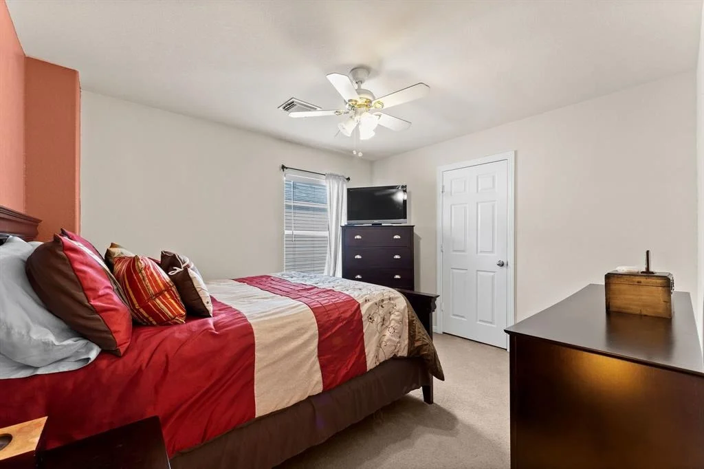 Photo of 17227 Mossbriar Lane