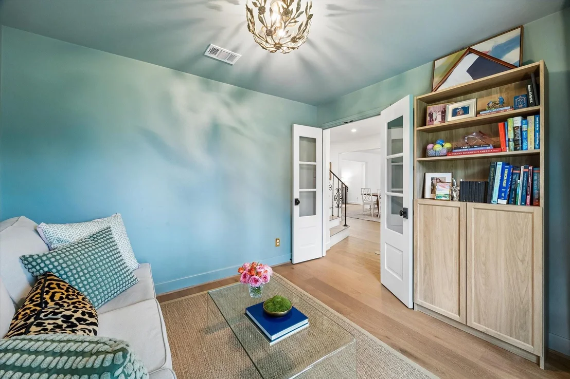 Photo of 2706 Fontana Drive