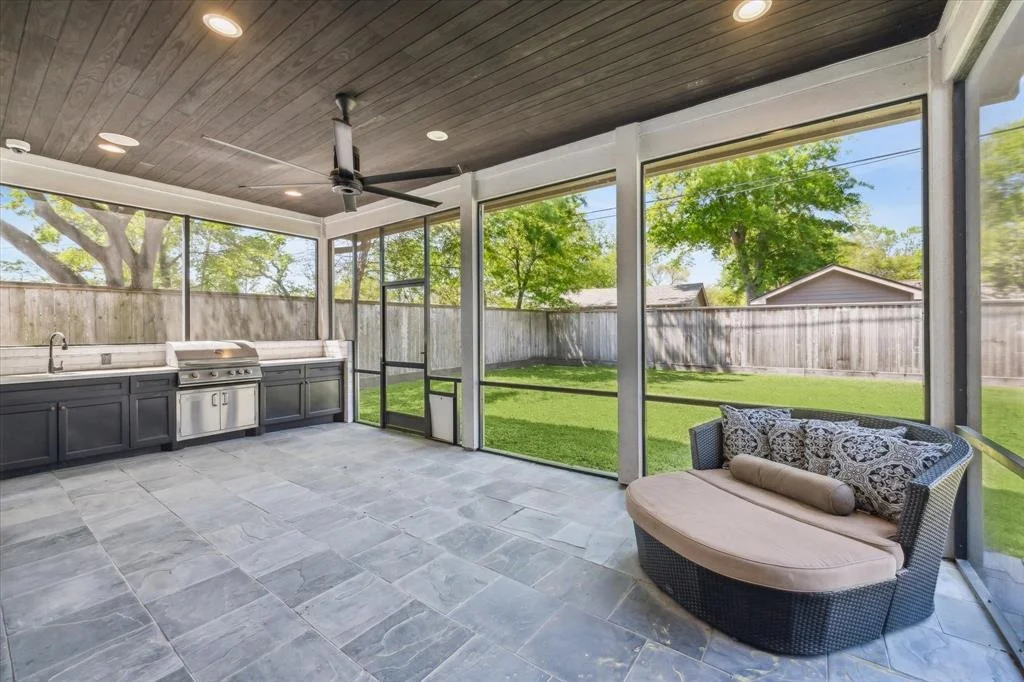 Photo of 1558 Hewitt Drive