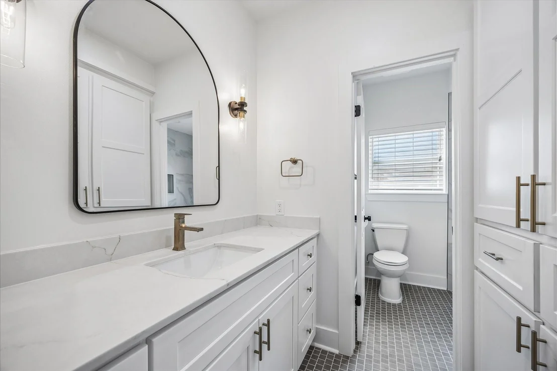 Photo of 607 Blue Willow Drive