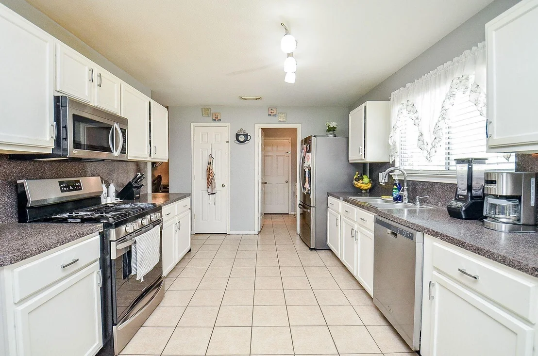 Photo of 3118 Junction Drive
