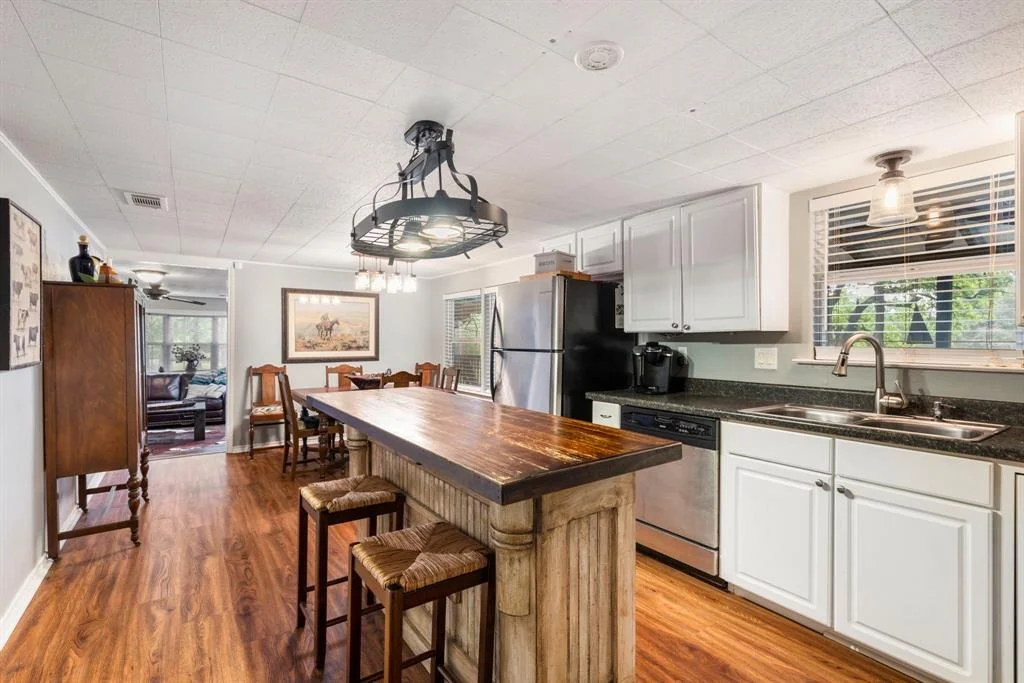 Photo of 1366 County Road 353
