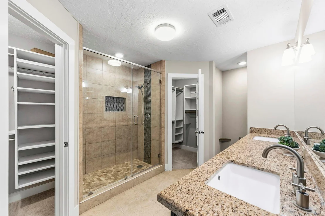 Photo of 1410 Park Wind Drive