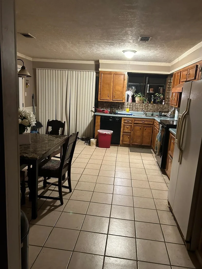 Photo of 18380 Arbor Oaks Circle