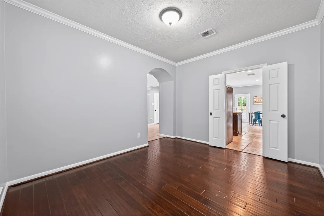 Photo of 31 Sagamore Bend Place