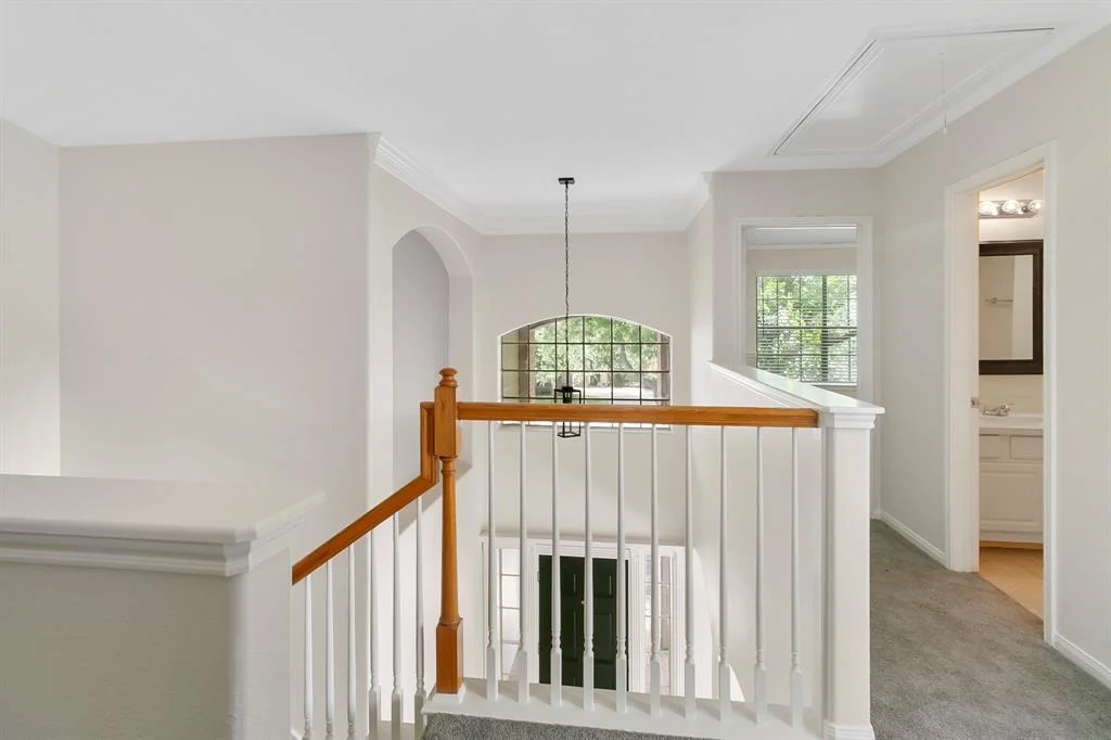 Photo of 6019 Knollwood Trail