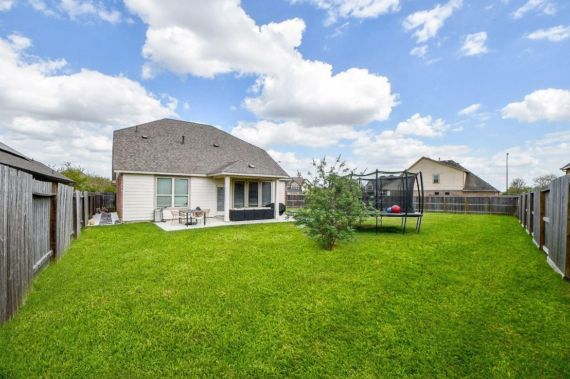 Photo of 5203 Splendid Circle