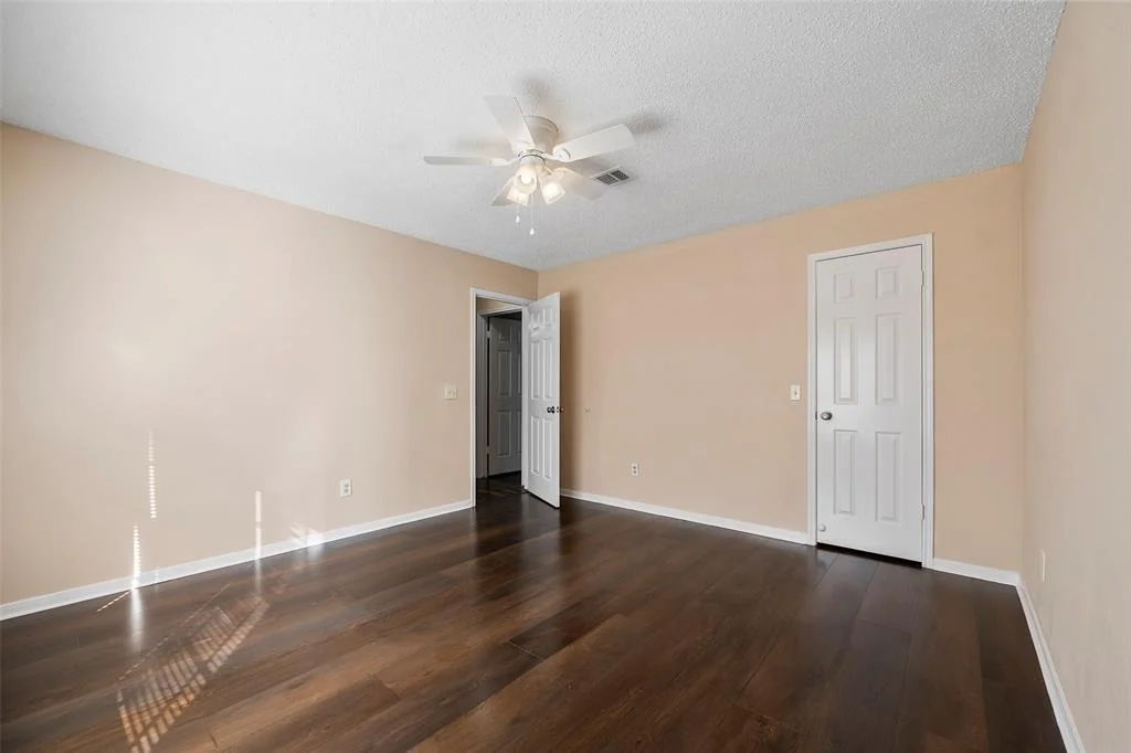 Photo of 16326 Hickory Point Road