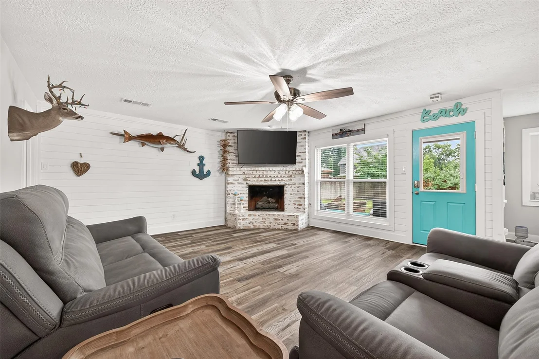 Photo of 37 Windsor Drive