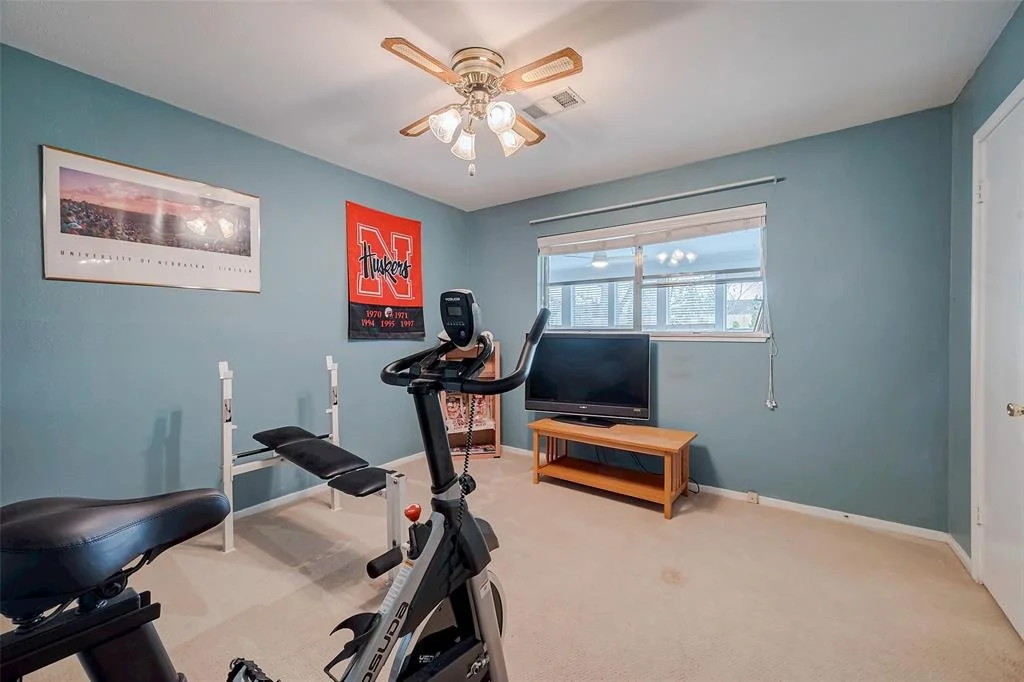 Photo of 5810 Southminster Drive