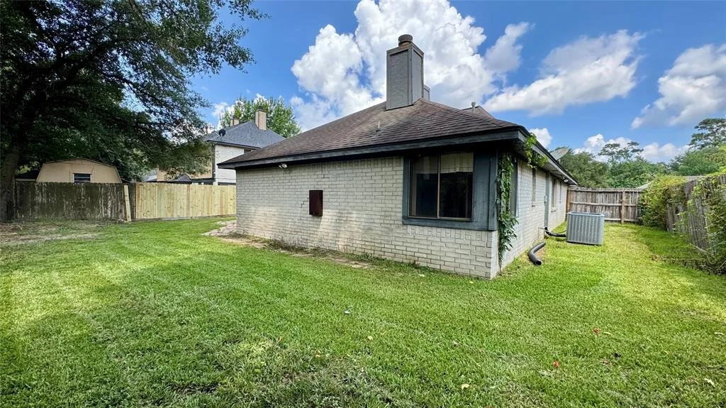 Photo of 2406 Shady Bayou Lane