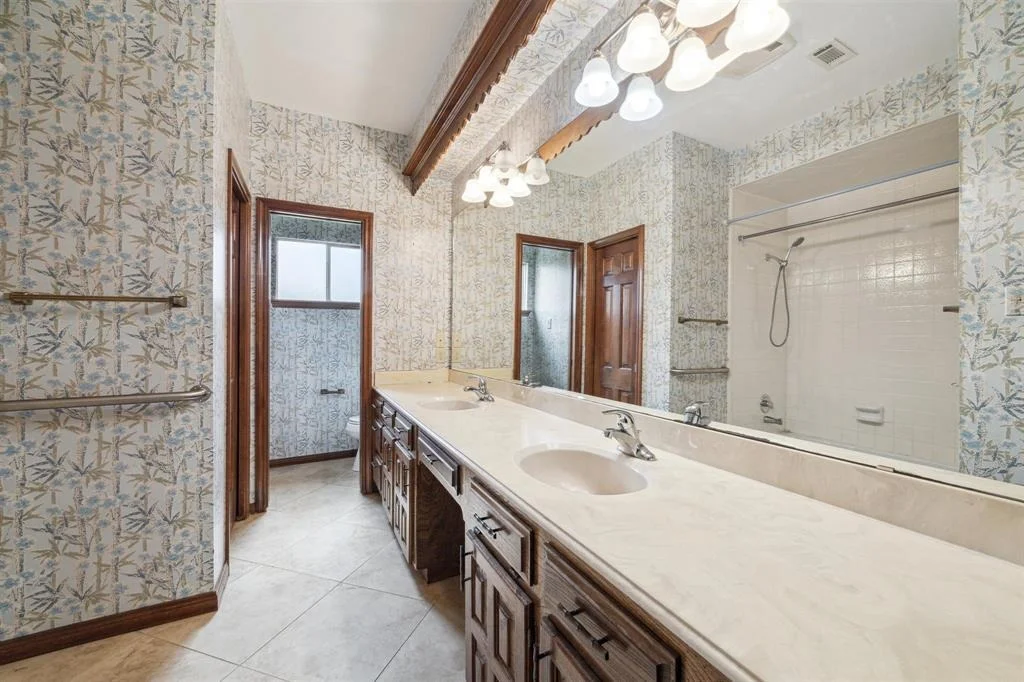 Photo of 16306 Laurelfield Drive