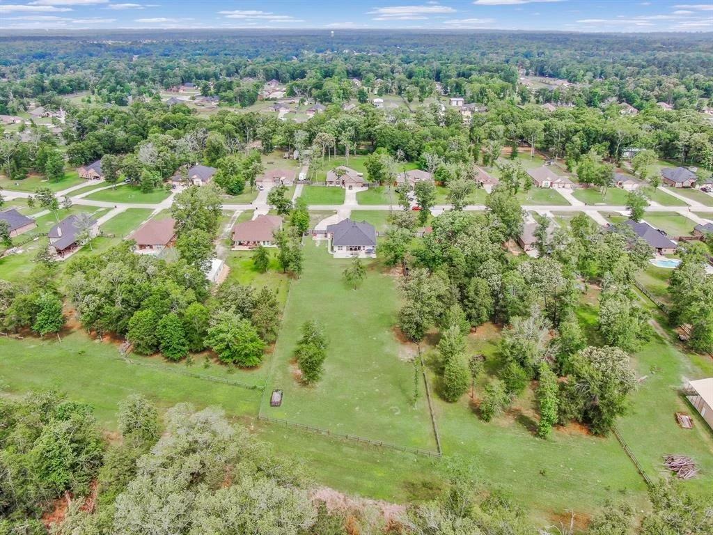Photo of 9175 White Tail Drive