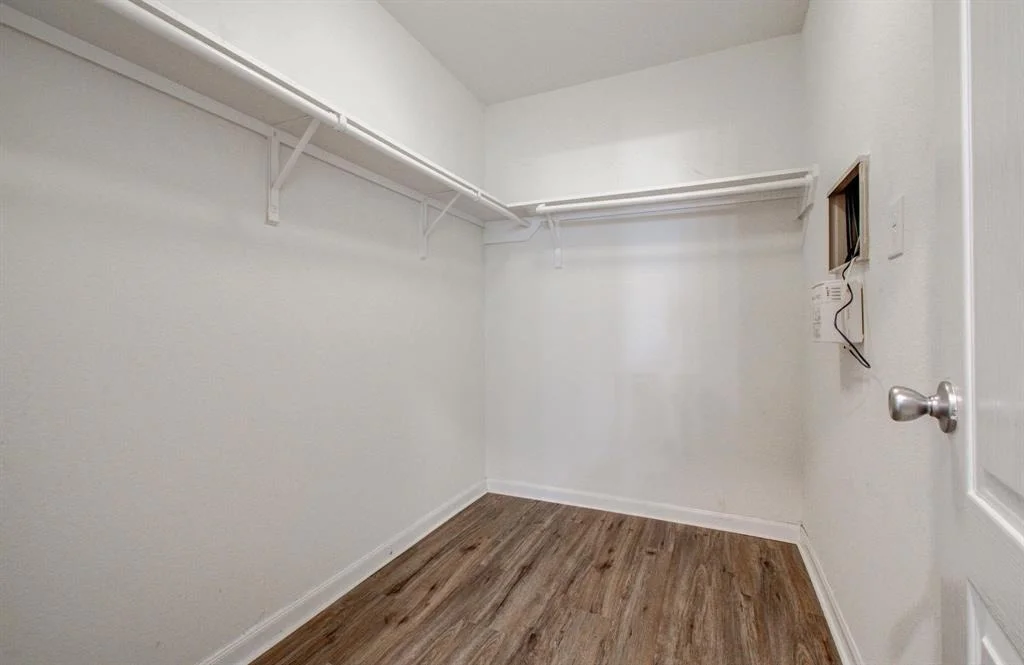 Photo of 810 Ellerton Lane