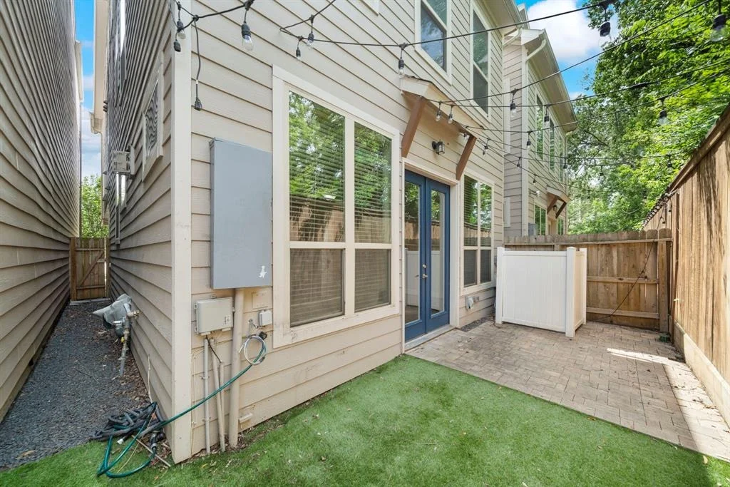 Photo of 1008 Shepherd Oaks Drive