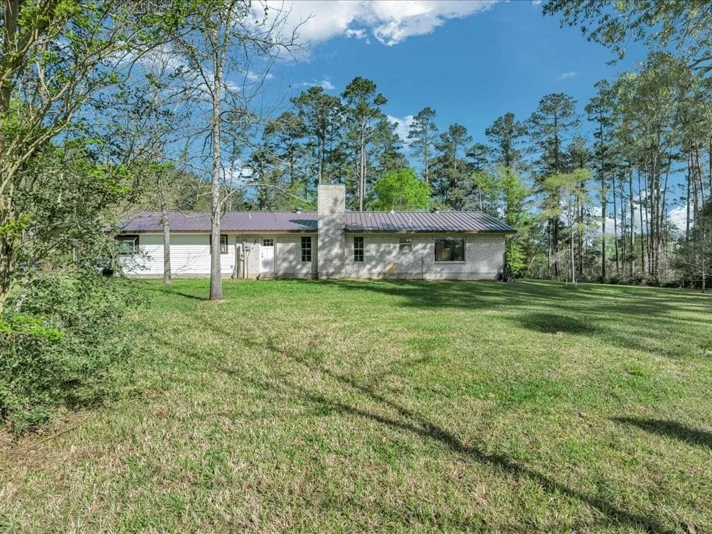 Photo of 19506 State Highway 7 E