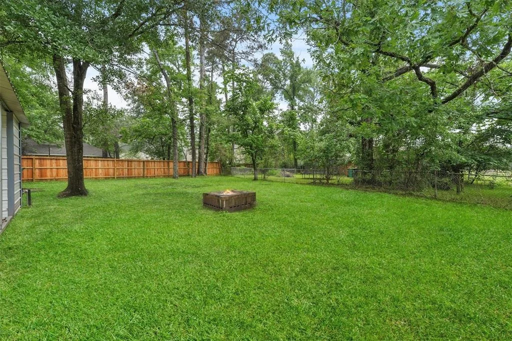 Photo of 1024 Columbia River Road