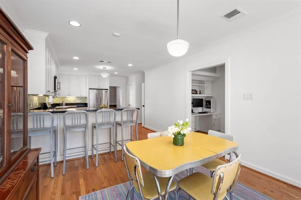 Photo of 2247 Dryden Road