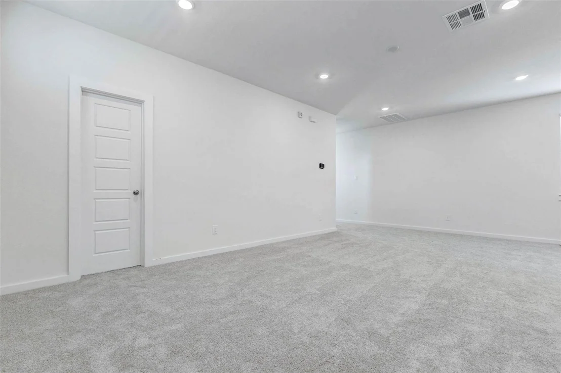 Photo of 6471 Escondido Drive