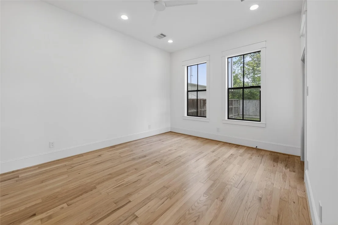 Photo of 1308 Bingham Street