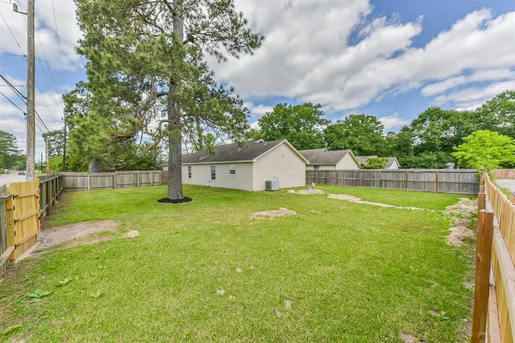 Photo of 27806 Red Fox Road