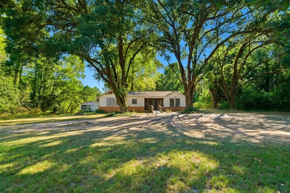 Photo of 1200 Foster Drive