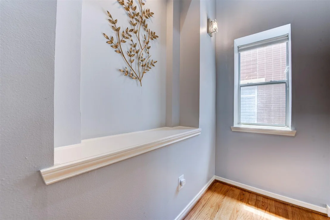 Photo of Unit D at 34 Waugh Drive