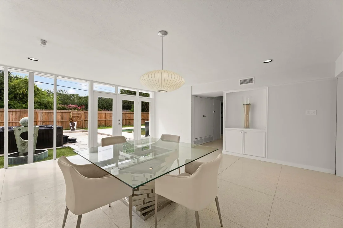 Photo of 10211 Willowgrove Drive