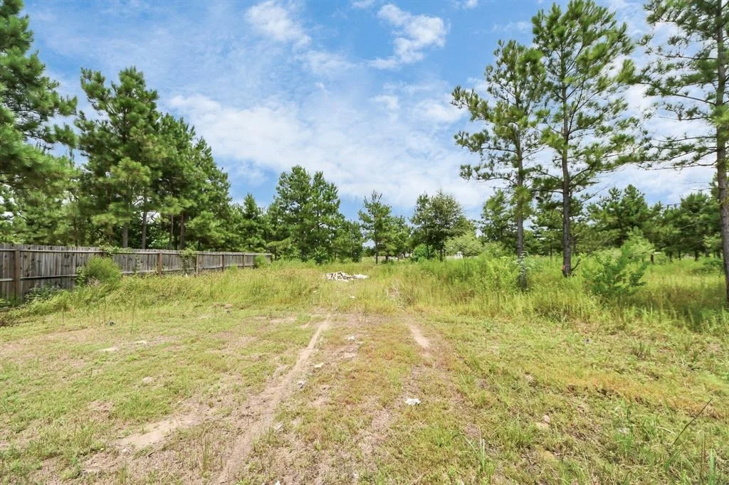 Photo of 382 Road 5704