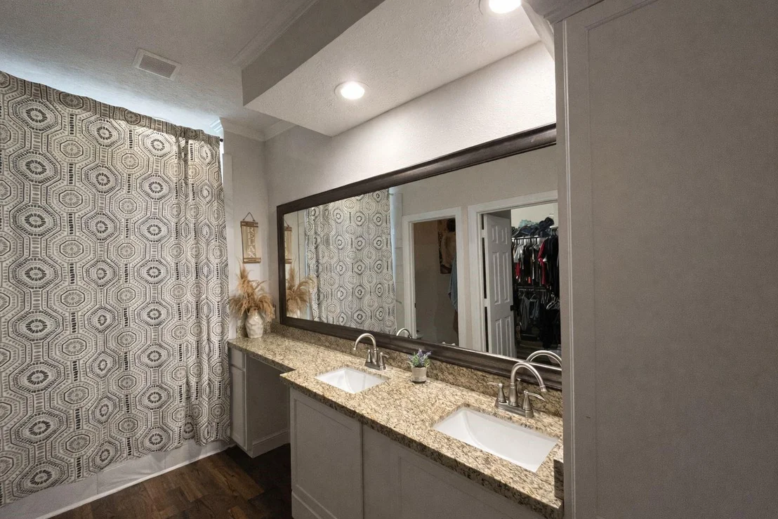 Photo of 15392 Paradise Point Drive