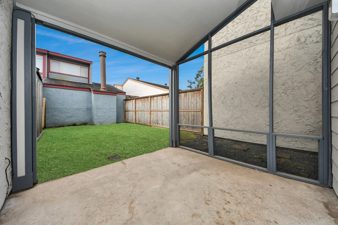 Photo of 10265 Field Stone Drive